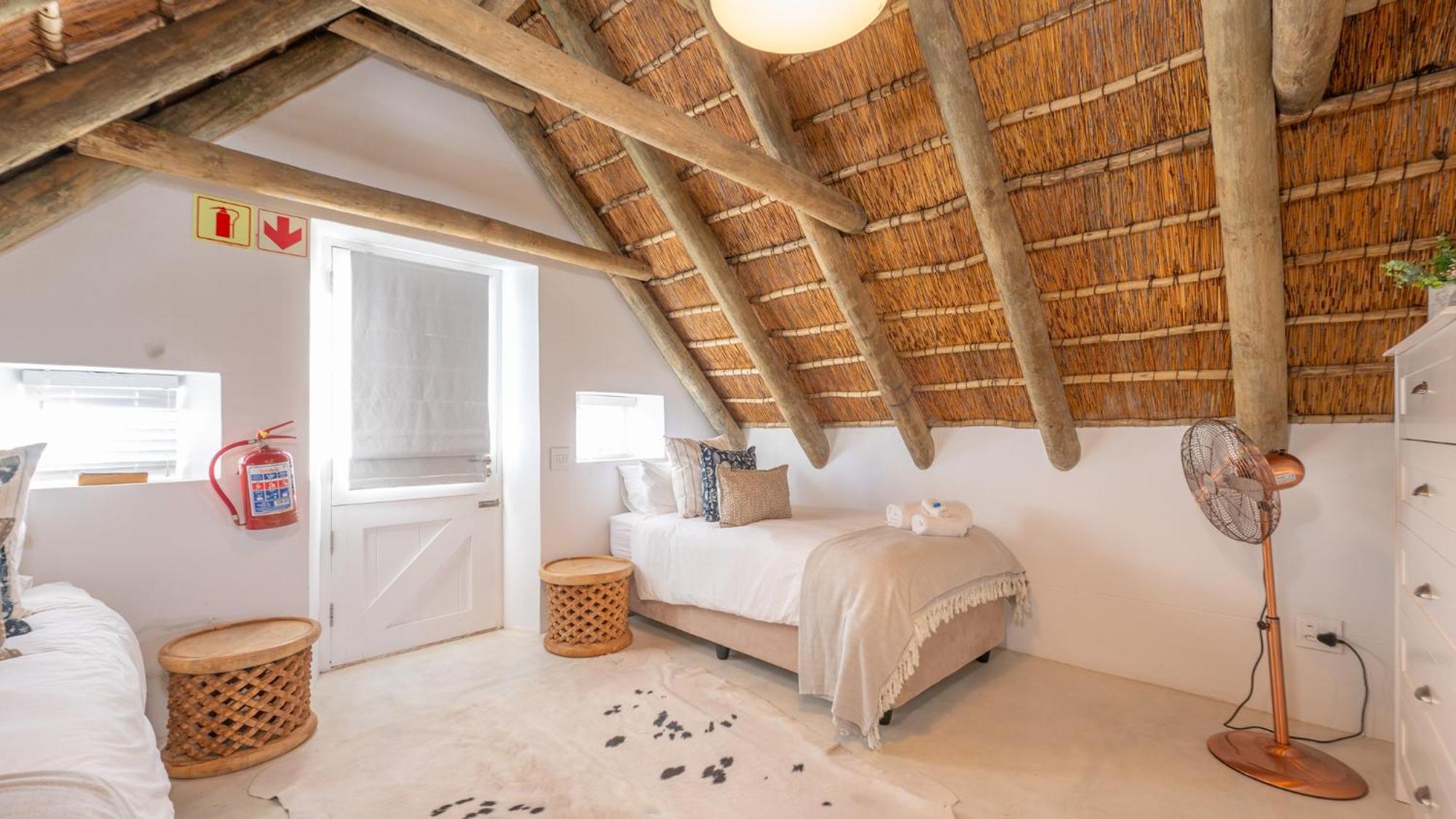 Bliss On The Bay Villa Струисбай Екстериор снимка