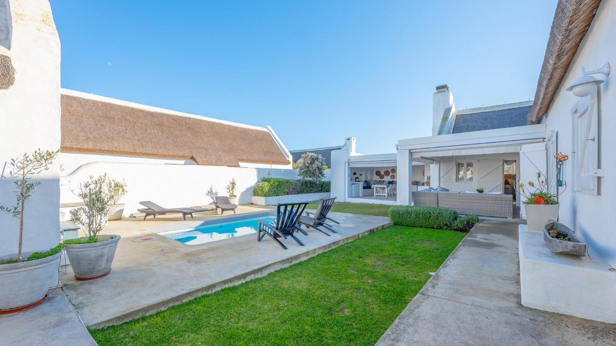 Bliss On The Bay Villa Струисбай Екстериор снимка