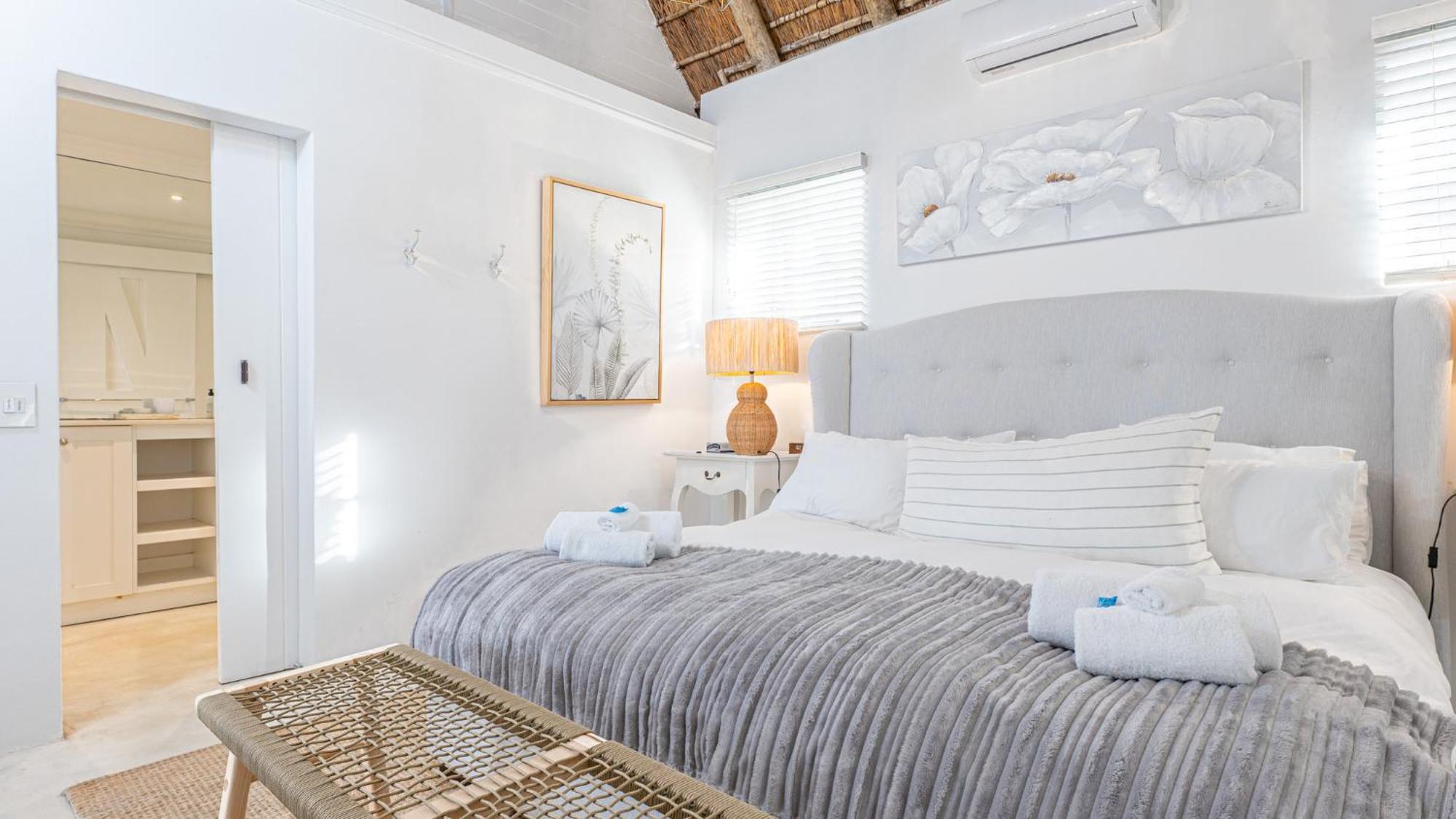 Bliss On The Bay Villa Струисбай Екстериор снимка